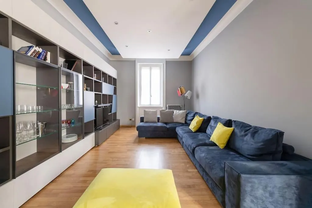 Milano Urban Oasis Home, 6 Guests, Great Location 0*, Milan Italy